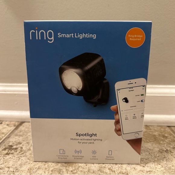 Ring Smart Lighting Spotlight Battery-Powered Motion Sensor Outdoor Light - Picture 4 of 7